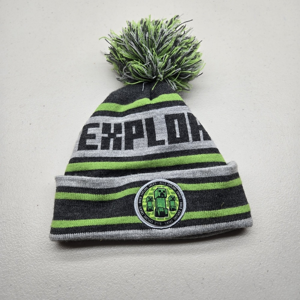 Minecraft Boys‎ Beanie OS Gray Black Green Pom Logo Patch Creeper